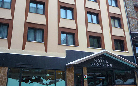 Sporting 4*