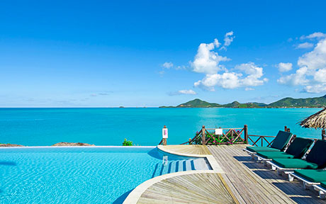 Cocobay Resort