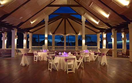 Manchebo Beach Resort & Spa 5*. Аруба