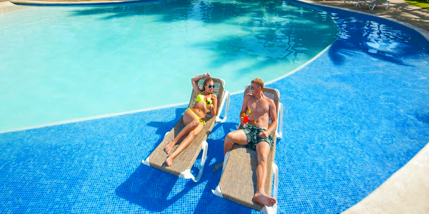 Tropical Princess Beach Resort & SPA 4*