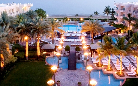 Grand Hyatt Pool Garden Sea