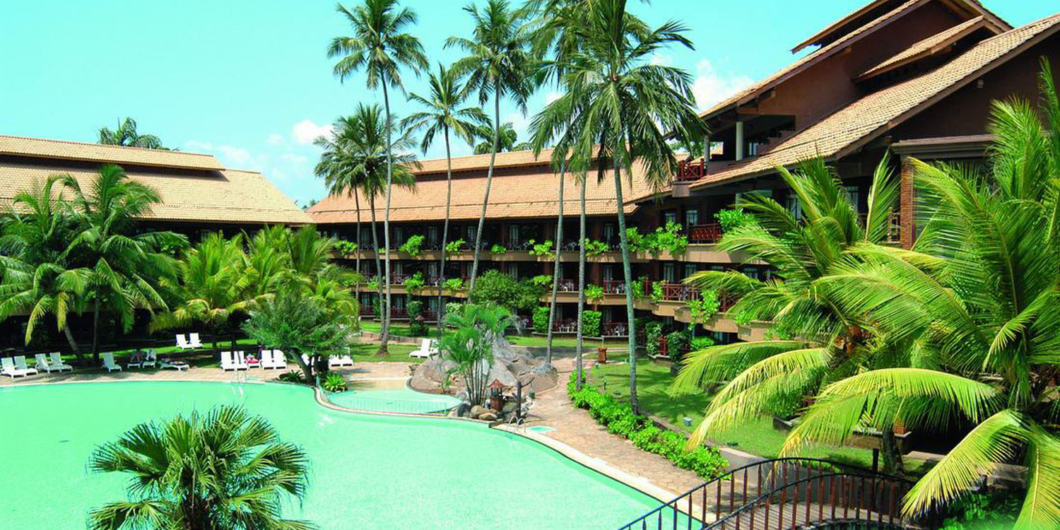 Royal Palms Beach Hotel 5*