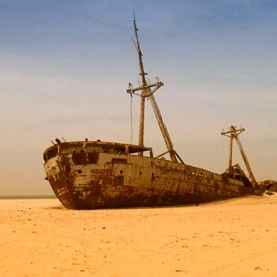 1401297156_shipwreck-nouakc-t-mauritania-x-travel-149220444