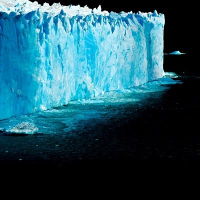 961580-cliffs-ice