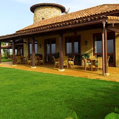 Royal_Isabela_5_mal
