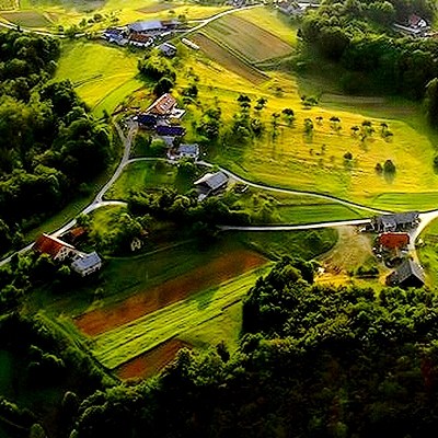 beautiful-green-land400