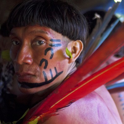yanomami-villagers400x400