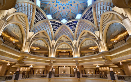 Emirates Palace в Абу-Даби