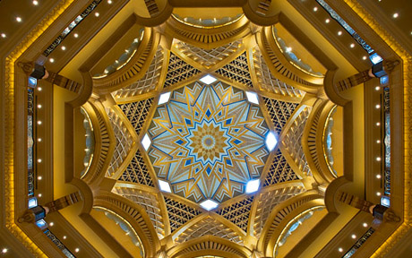 Emirates Palace в Абу-Даби